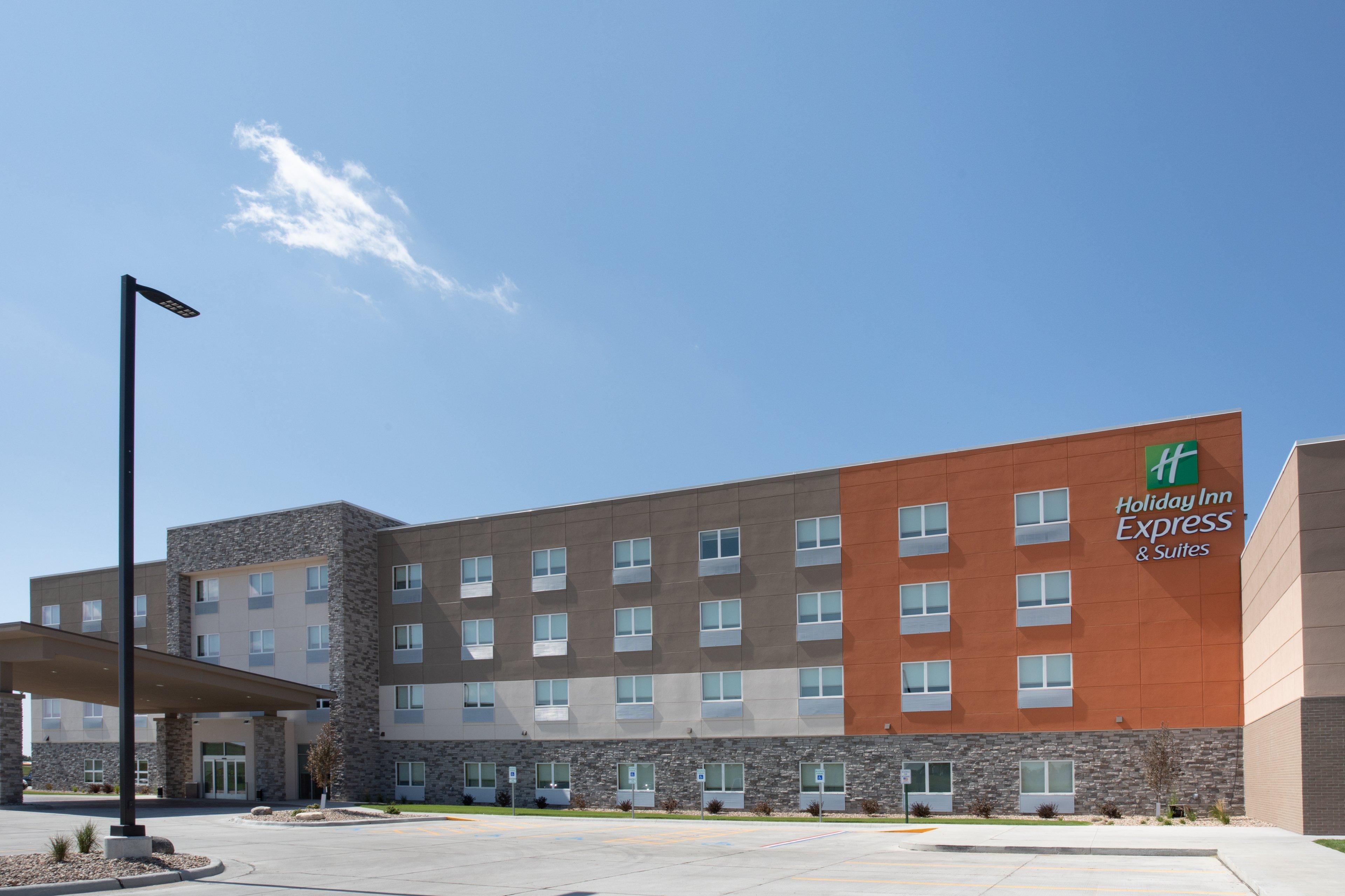 Holiday Inn Express & Suites Sioux City North - Event Center By Ihg Dakota Dunes Exteriör bild