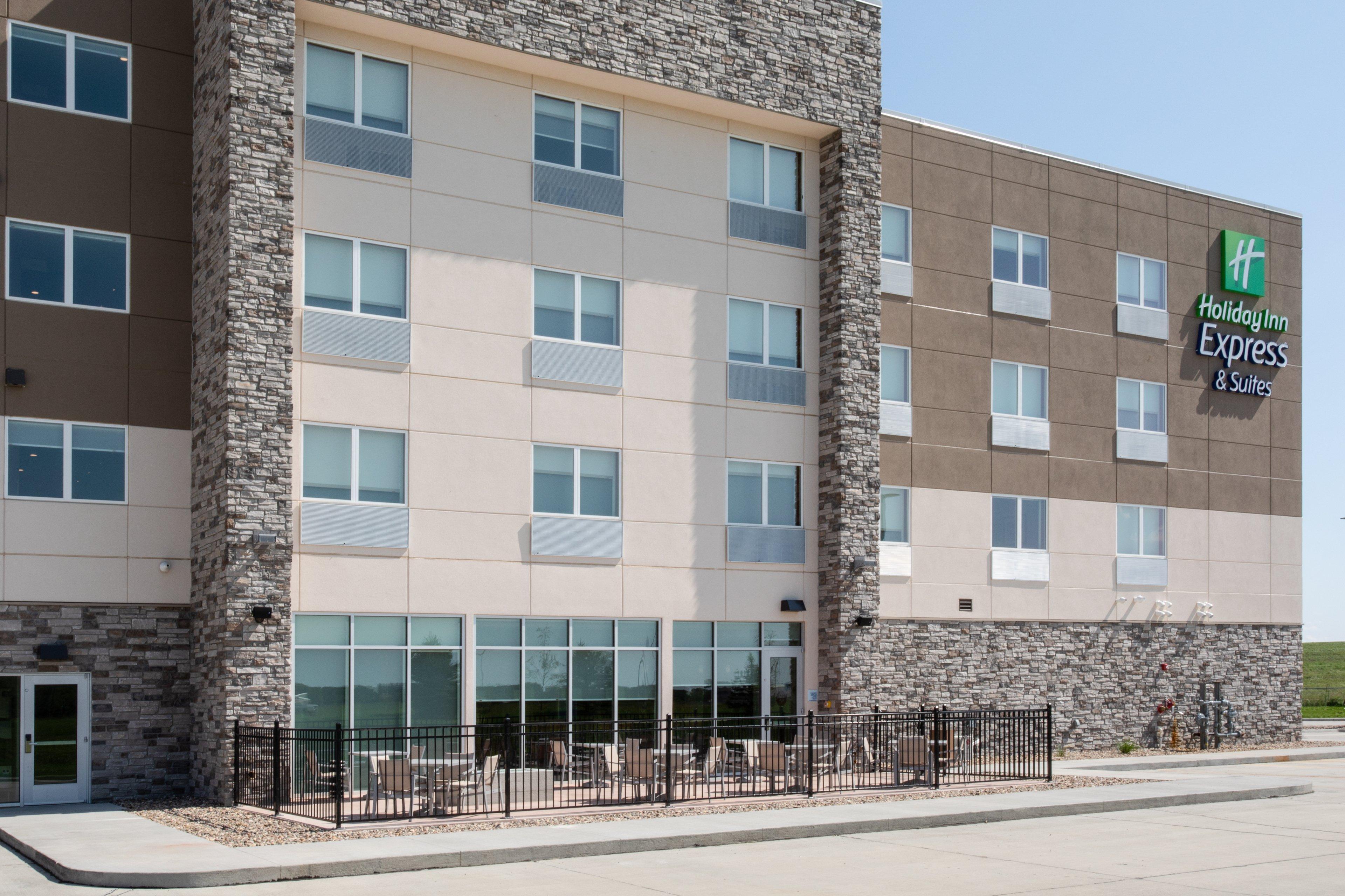 Holiday Inn Express & Suites Sioux City North - Event Center By Ihg Dakota Dunes Exteriör bild