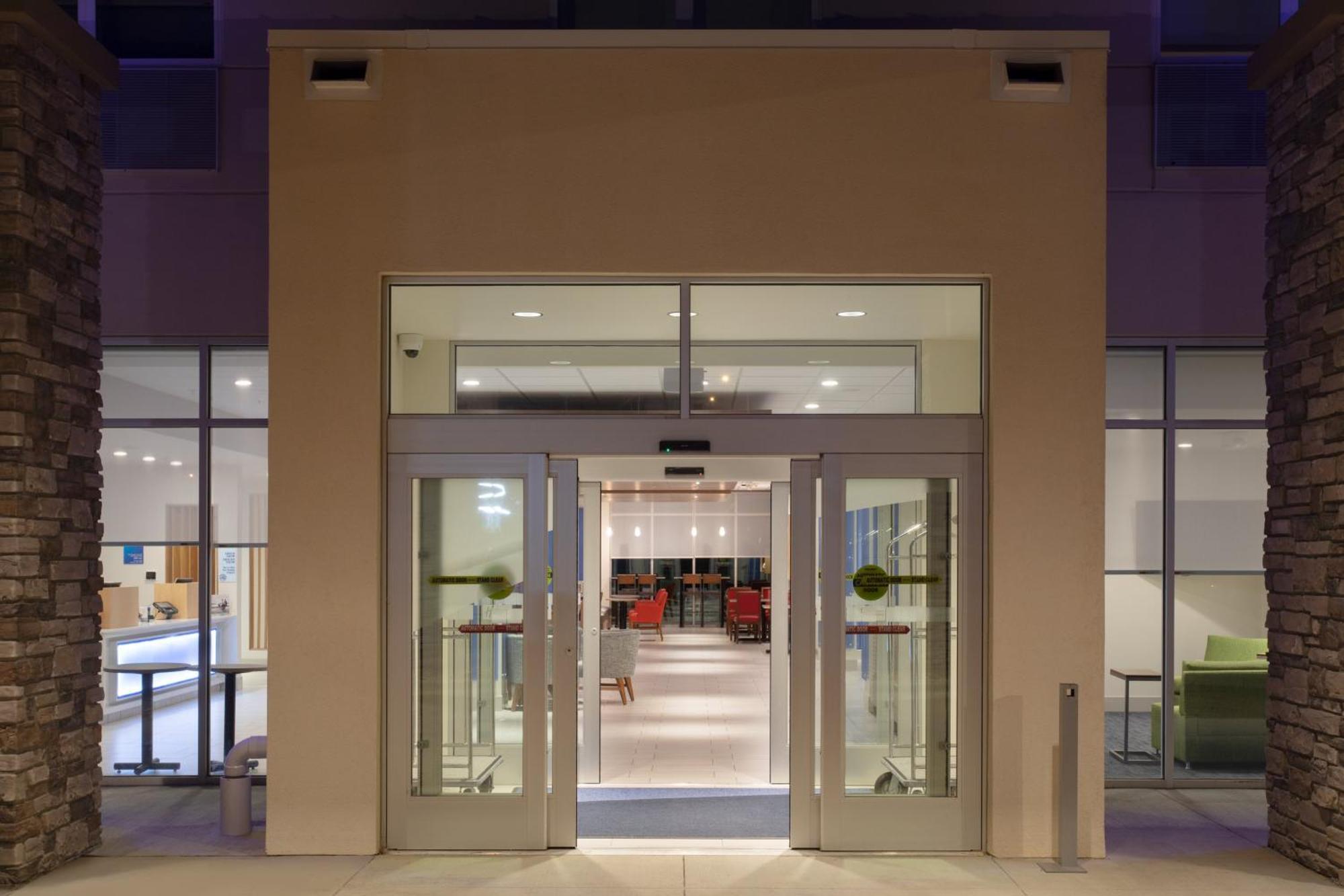 Holiday Inn Express & Suites Sioux City North - Event Center By Ihg Dakota Dunes Exteriör bild