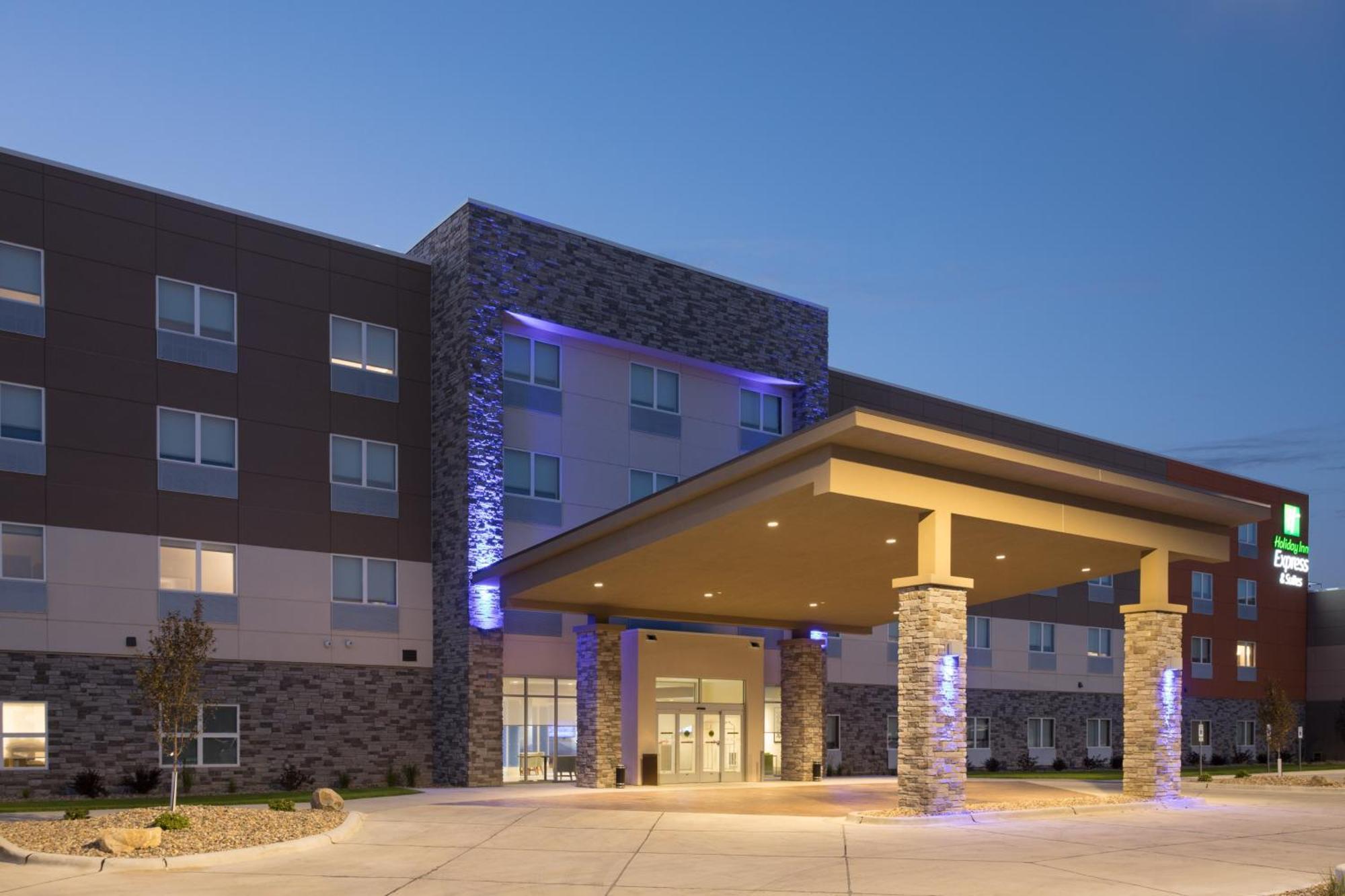 Holiday Inn Express & Suites Sioux City North - Event Center By Ihg Dakota Dunes Exteriör bild